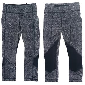 LULULEMON Pace Rival Crop 22" Leggings B&W Gym Yoga Running Workout Size 4